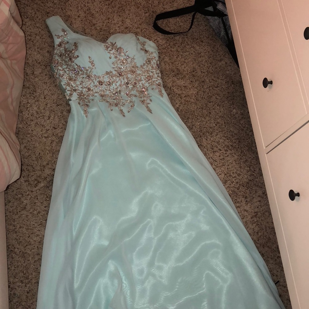 NWOT prom dress